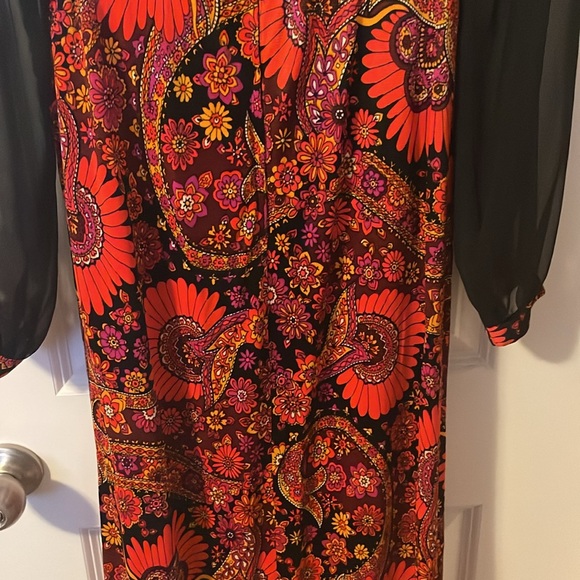 Vintage Dress - Picture 7 of 9